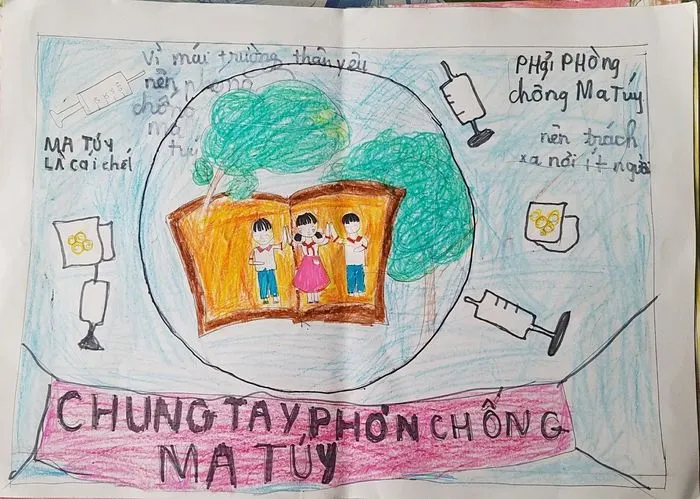 Tranh vẽ về phòng chống ma túy tham gia dự thi mỹ thuật