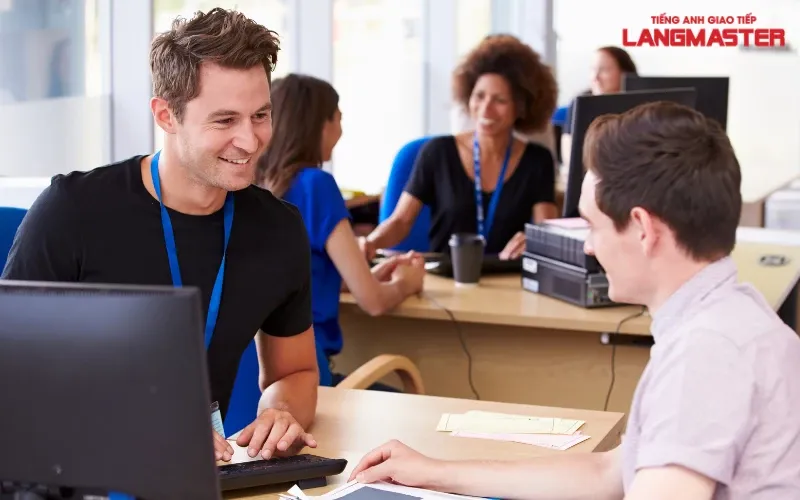 Hỗ trợ các phòng ban liên đới trong doanh nghiệp