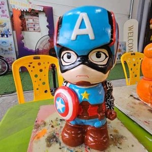 Tượng Captain America