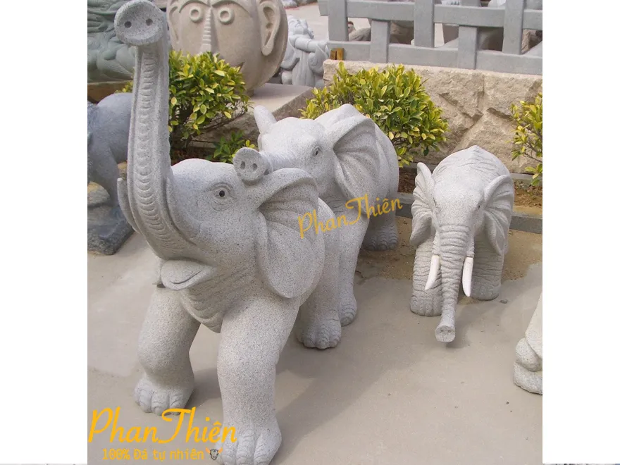 Ý Nghĩa và Cách Đặt của Tượng Voi trong Phong Thủy cho Gia Chủ Phát Tài