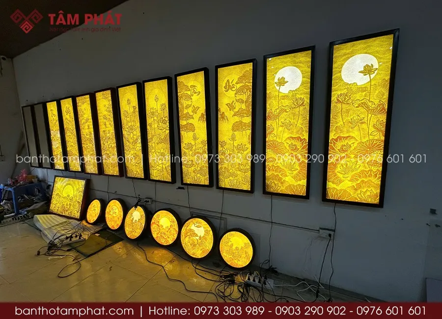 Tranh trúc chỉ thủ công là sự lựa chọn tuyệt vời cho trang trí bàn thờ