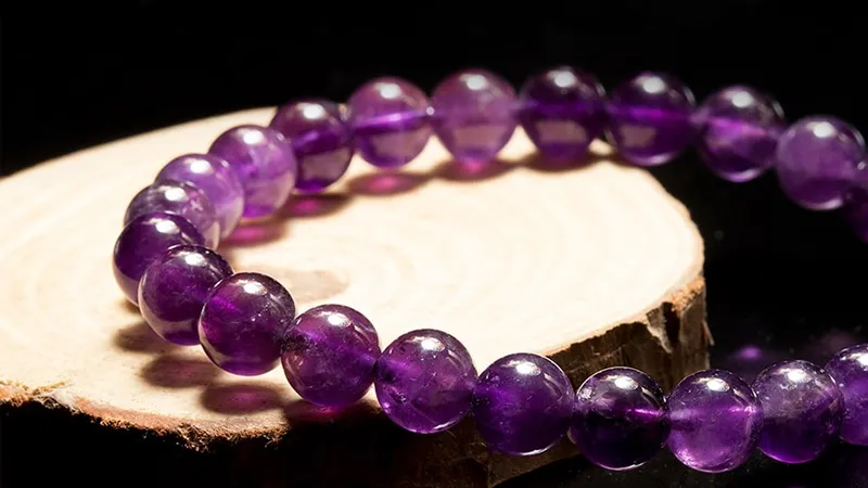 Vòng thạch anh tím đậm kích thước hạt 10 ly