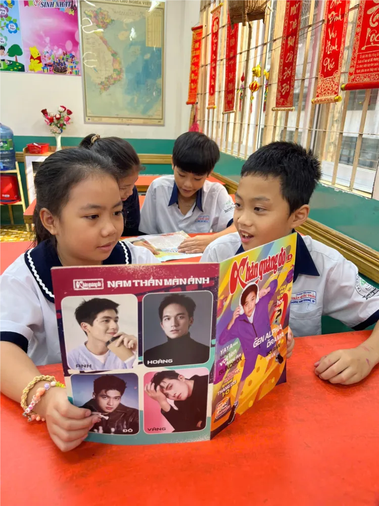 Phong trào đọc báo nhi đồng tại thư viện thân thiện của nhà trường